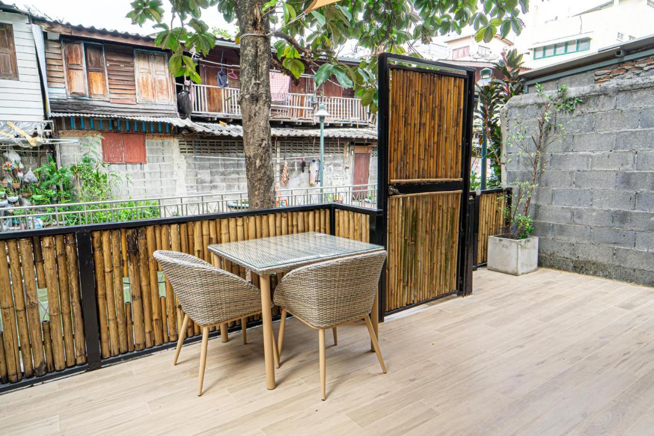 Canal View Lo-Ha Guest House, Contactless Check-In Банкок Екстериор снимка